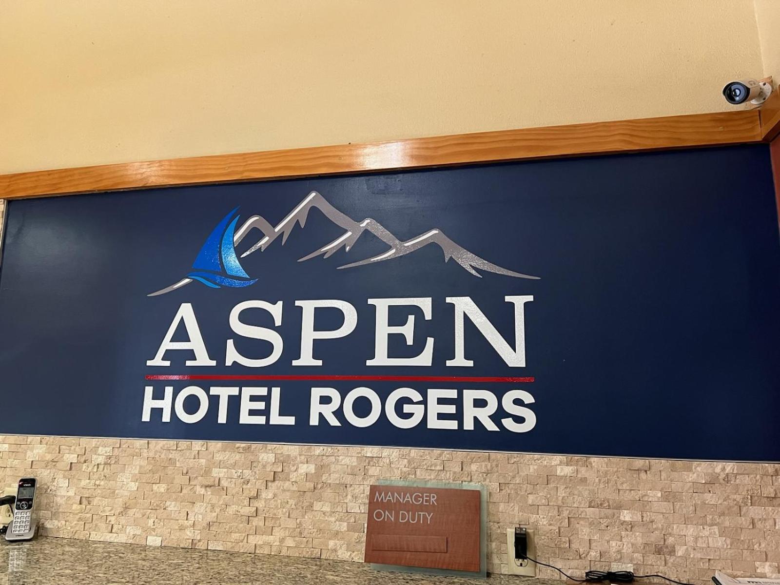 Aspen Hotel Rogers Formerly Americ Inn المظهر الخارجي الصورة